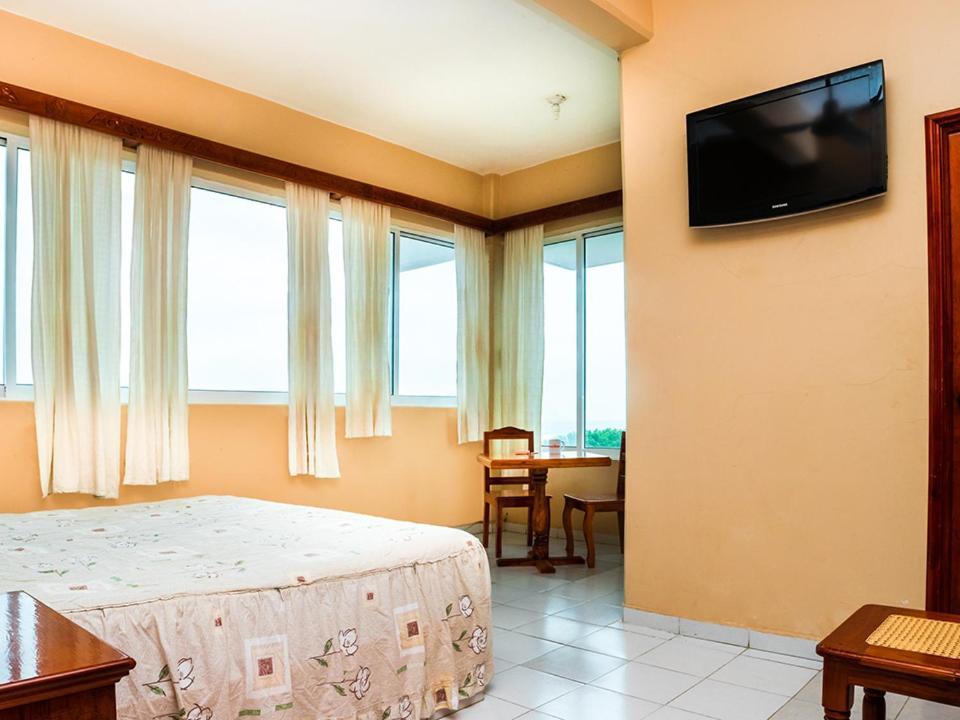 Playa Chachalacas Hotel El Faro מראה חיצוני תמונה